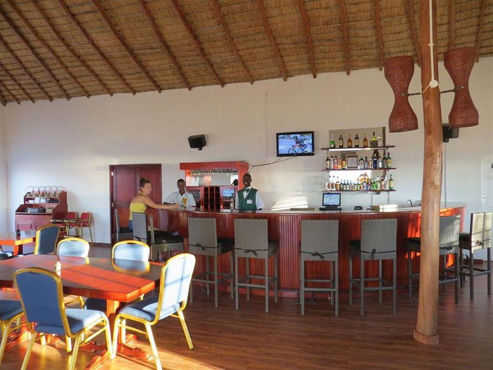 Skinny Hippos Lodge Mangochi Екстер'єр фото